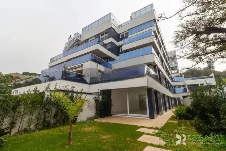 Casa de Condomínio com 3 Quartos para alugar, 187m² no Vila Assunção, Porto Alegre
