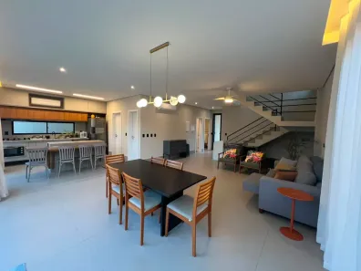 Casa de Condomínio com 5 Quartos para alugar, 300m² no Tabajaras, Teresina