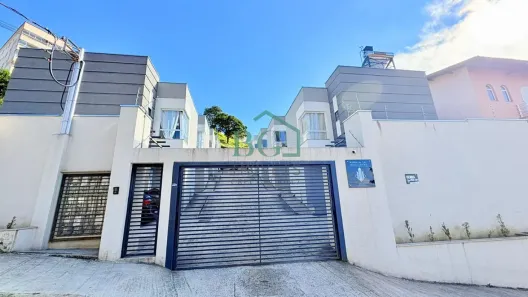 Casa de Condomínio com 2 Quartos à venda, 101m² no Jardim Quisisana, Poços de Caldas