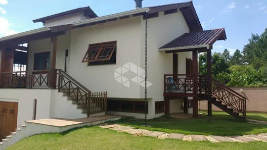 Casa com 3 Quartos à venda, 380m² no Vila Nova, Porto Alegre