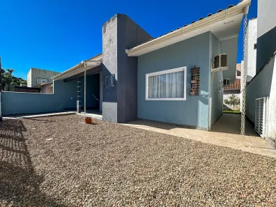 Casa com 2 Quartos à venda, 140m² no Itacolomi, Balneário Piçarras