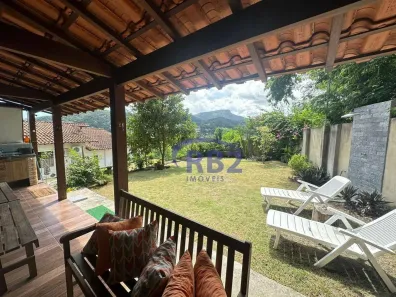 Casa com 4 Quartos à venda, 164m² no Santo Antônio, Niterói