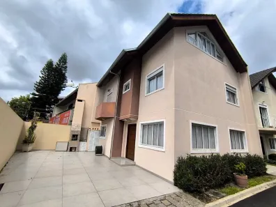 Casa com 3 Quartos para alugar, 126m² no Vista Alegre, Curitiba