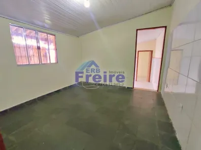 Casa com 2 Quartos para alugar, 45m² no Vila Palmares, Santo André