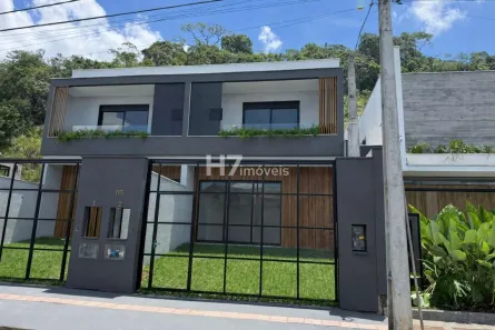 Casa com 3 Quartos à venda, 140m² no Jardim Sofia, Joinville