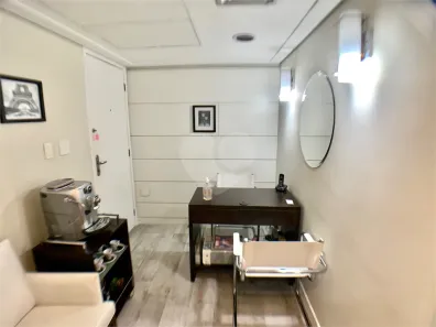 Sala Comercial à venda, 28m² no Cerqueira César, São Paulo