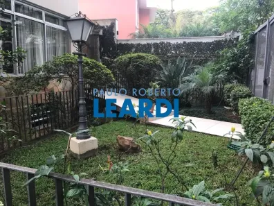 Sobrado com 4 Quartos à venda, 355m² no Sumarezinho, São Paulo