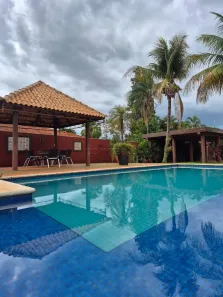 Casa de Condomínio com 5 Quartos à venda, 450m² no Monte Carlo,