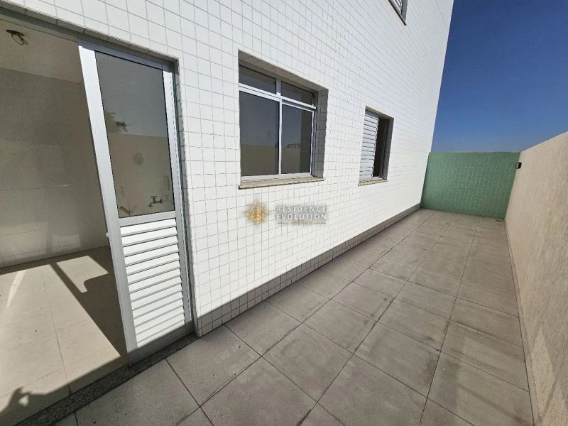 Apartamento com 3 quartos — Heliópolis, Belo Horizonte