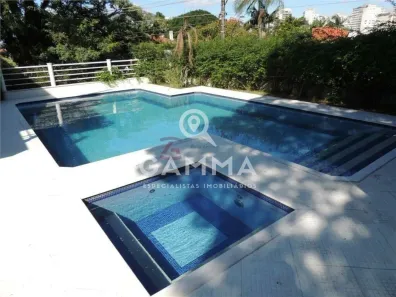 Casa com 4 Quartos à venda, 680m² no Pacaembu, São Paulo