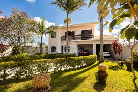 Casa com 3 Quartos à venda, 310m² no Uvaranas, Ponta Grossa