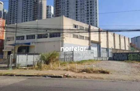 Prédio Comercial à venda, 2596m² no Água Branca, São Paulo
