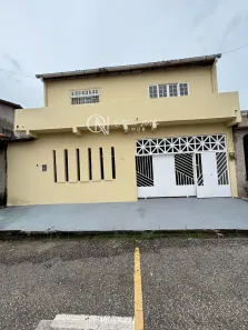 Sobrado com 4 Quartos à venda, 260m² no Coqueiro, Ananindeua
