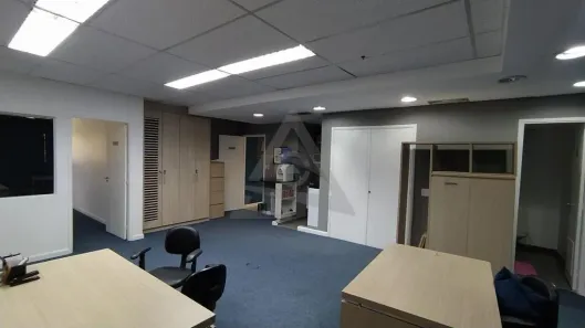 Sala Comercial para alugar, 112m² no Jardim Madalena, Campinas