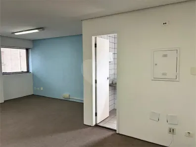 Sala Comercial à venda, 35m² no Perdizes, São Paulo