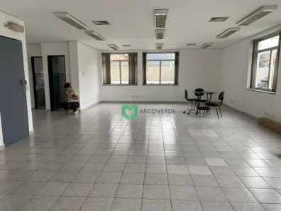 Sala Comercial para alugar, 90m² no Vila Madalena, São Paulo
