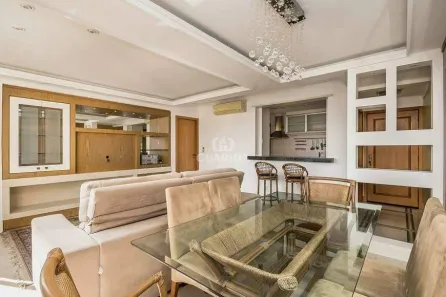 Apartamento com 3 Quartos para alugar, 94m² no Petrópolis, Porto Alegre