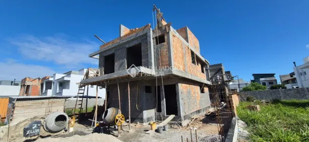 Casa com 2 Quartos à venda, 135m² no Campeche, Florianópolis