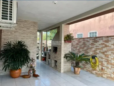 Casa com 3 Quartos à venda, 110m² no Rio Tavares, Florianópolis