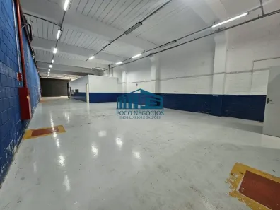 Galpão/Depósito/Armazém para alugar, 350m² no Casa Grande, Diadema