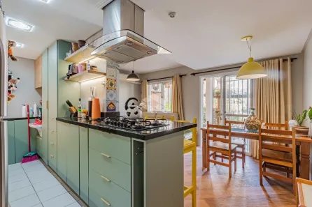 Apartamento com 3 Quartos à venda, 71m² no Humaitá, Porto Alegre