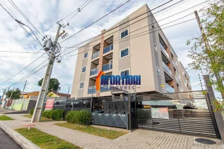 Apartamento com 3 Quartos à venda, 50m² no Pinheirinho, Curitiba