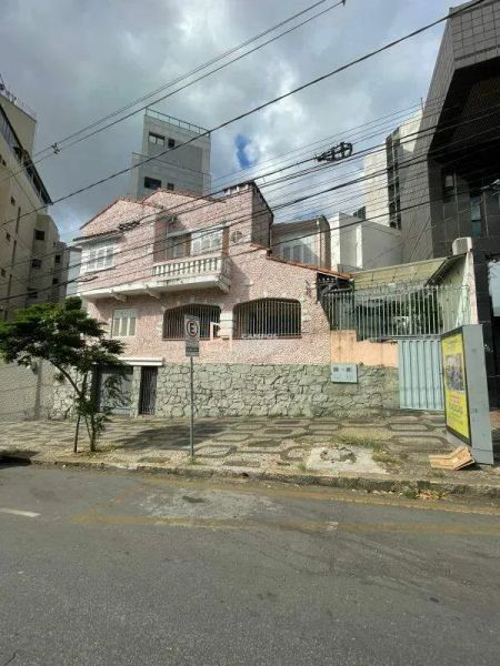 Casa com 5 quartos — Lourdes, Belo Horizonte