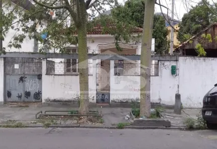 Casa com 3 Quartos para alugar, 144m² no Encantado, Rio de Janeiro