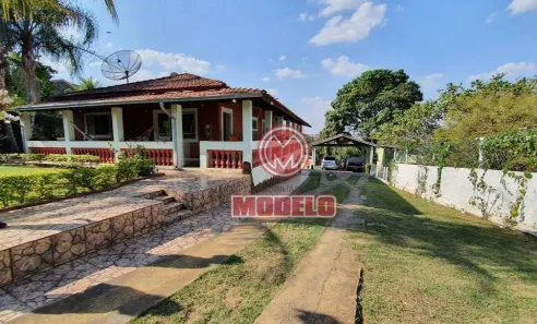 Fazenda/Sítio com 3 Quartos à venda, 250m² no Estância Lago Azul (Ártemis), Piracicaba