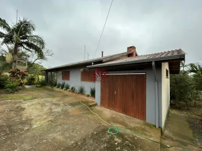 Casa com 3 Quartos para alugar, 110m² no Olaria, Canoas