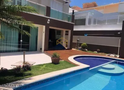 Sobrado com 4 Quartos à venda, 250m² no Pinheirinho, Vinhedo