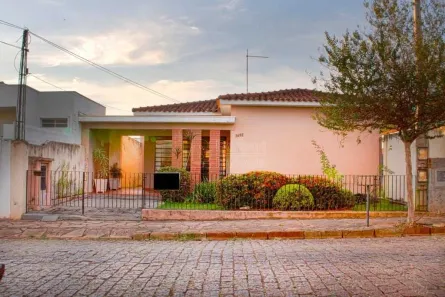 Casa com 3 Quartos à venda, 562m² no Centro, Araraquara