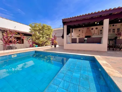 Casa com 3 Quartos à venda, 240m² no Jardim Bandeirantes, Sorocaba