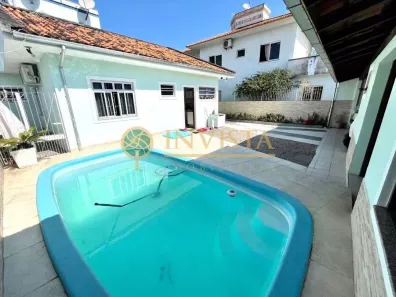 Casa com 3 Quartos à venda, 170m² no Flor de Nápolis, São José