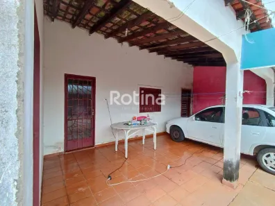 Casa com 3 Quartos à venda, 138m² no Custódio Pereira, Uberlândia