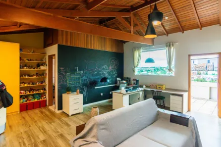 Casa com 5 Quartos à venda, 312m² no Jardim Leonor, São Paulo