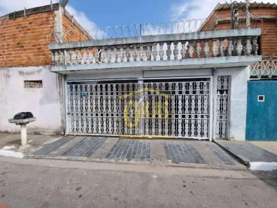 Sobrado com 2 Quartos à venda, 103m² no Vila Urupês, Suzano