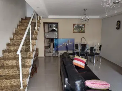 Sobrado com 3 Quartos à venda, 152m² no Vila Bertioga, São Paulo
