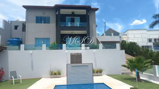 Fazenda/Sítio com 4 Quartos à venda, 300m² no Almeida Prado, Igaratá