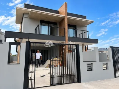 Casa com 3 Quartos à venda, 180m² no Campeche, Florianópolis