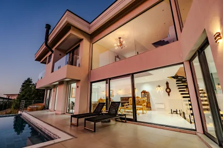 Casa de Condomínio com 5 Quartos à venda, 668m² no Vila Izabel, Campos do Jordão