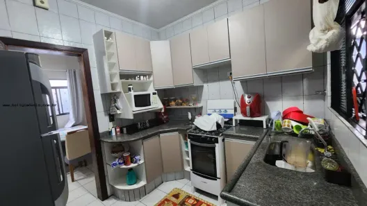 Casa com 3 Quartos à venda, 162m² no Conjunto Habitacional Ana Jacinta, Presidente Prudente
