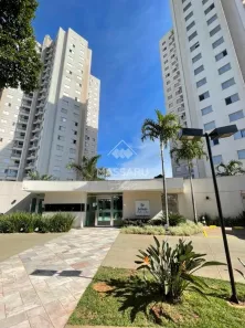 Apartamento com 2 Quartos para alugar, 75m² no Zona 08, Maringá