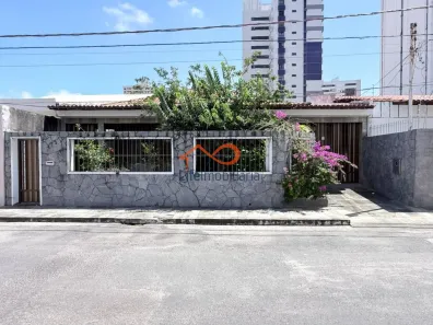 Casa com 4 Quartos à venda, 324m² no Grageru, Aracaju
