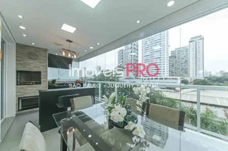 Apartamento com 3 Quartos para alugar, 225m² no Cidade Monções, São Paulo