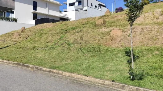 à venda, 361m² no Putim, São José dos Campos