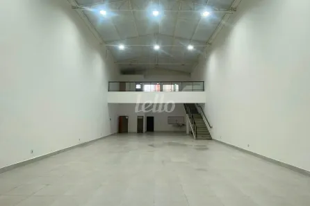 Galpão/Depósito/Armazém para alugar, 300m² no Tatuapé, São Paulo