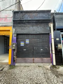 Prédio Comercial para alugar, 202m² no Santo Antônio, Recife