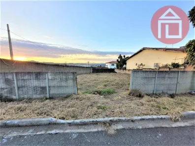 Lote/Terreno à venda, 570m² no Residencial Hípica Jaguari, Bragança Paulista
