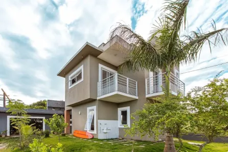 Casa de Condomínio com 2 Quartos à venda, 77m² no Pontal do Peró, Cabo Frio